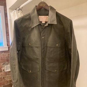 NWT Filson Tin Cloth Cruiser, in Otter Green. Size large. Made in USA.